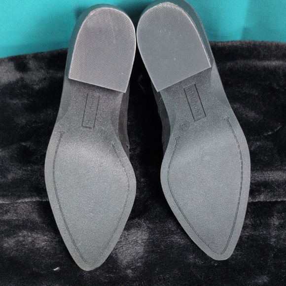 Maurices Black Heels with Suedeβ Material, Size 7. Excellent Condition - Picture 4 of 12